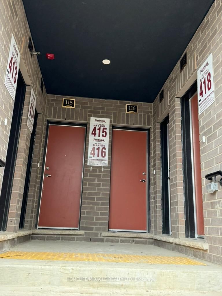 416 - 1577 Rose Way, Milton, L9E 1N4 | Image 3