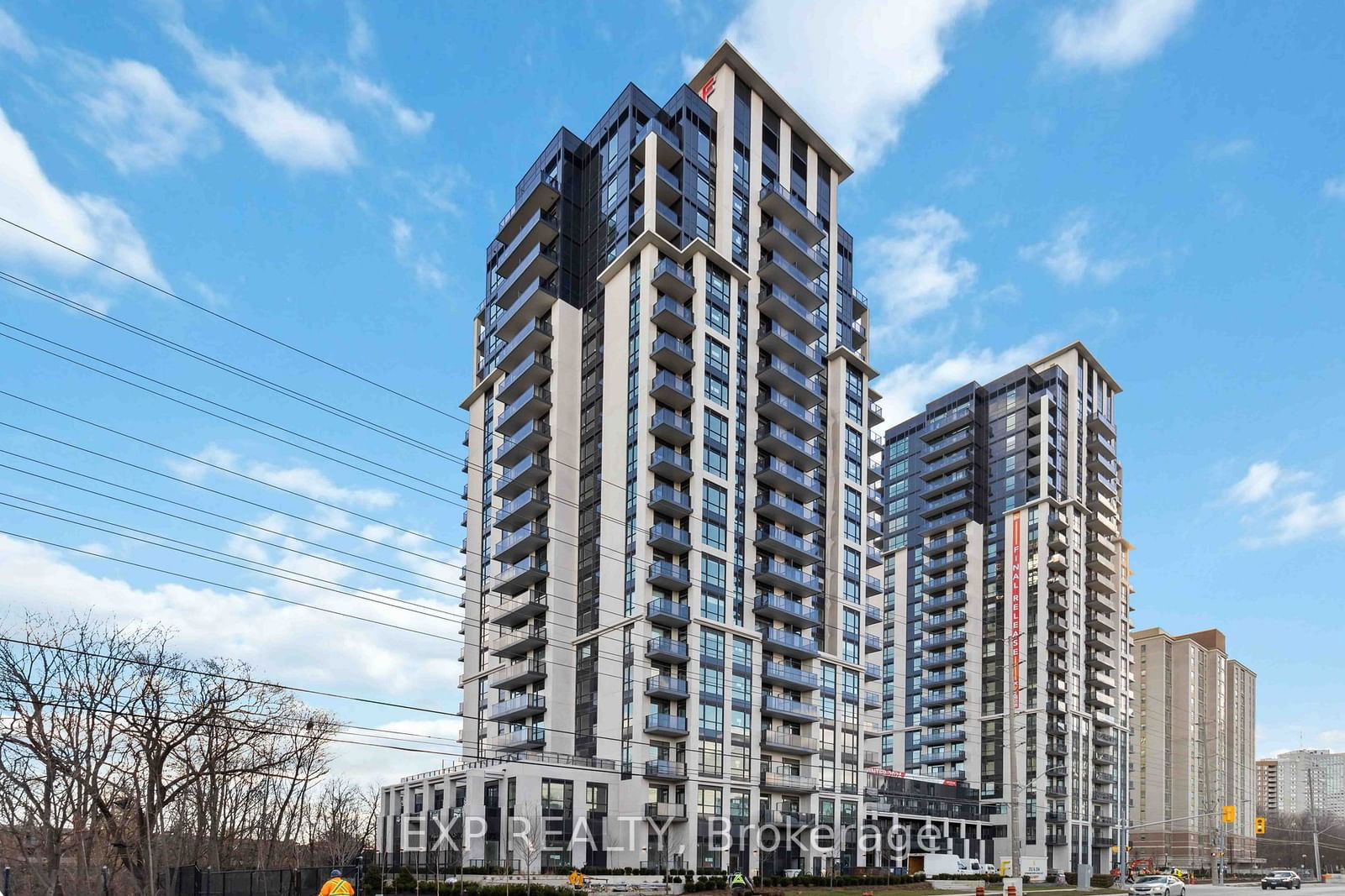 Condo leased at 905-204 Burnhamthorpe Road, Mississauga, City Centre, L5A 4L4 - MLS: W11893964