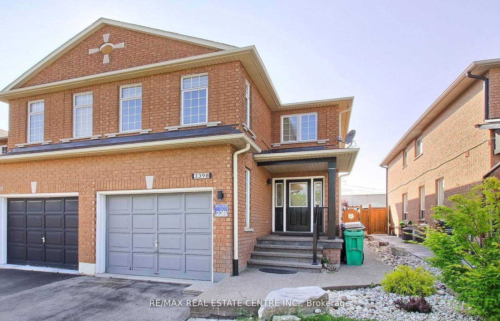 Semi-Detached House leased at 3398 Crimson King Circle, Mississauga, Lisgar, L5N 8M9 - MLS: W11894239