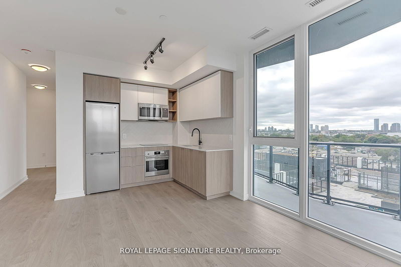home for lease on 904-36 Zorra Street