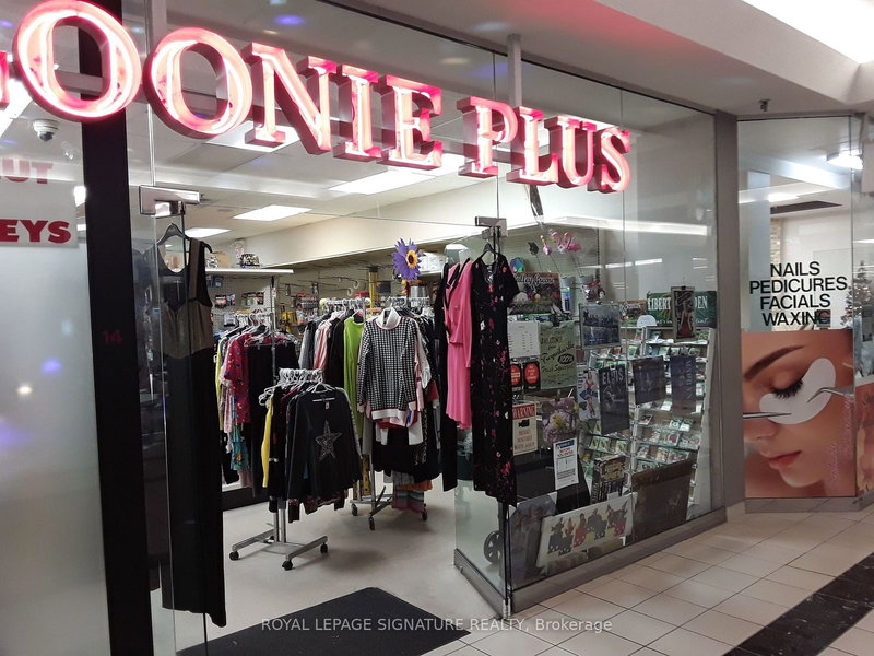 14 - 377 Burnhamthorpe Rd E, Mississauga, L5A 3Y1 | Image 2