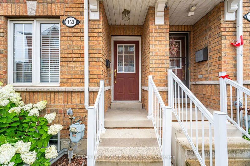 163 Brickworks Lane, Toronto, Ontario (MLS W11899416)