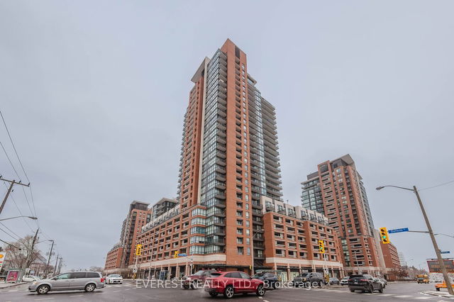 1707 - 830 Lawrence Avenue