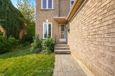 2963 Gulfstream Way, Mississauga - Meadowvale image-0-2