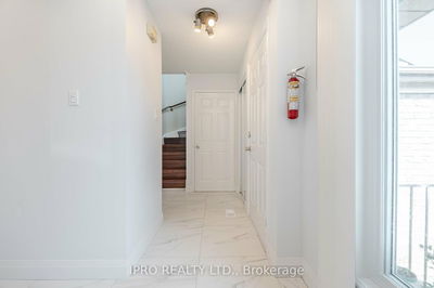 2963 Gulfstream Way, Mississauga - Meadowvale image-0-3