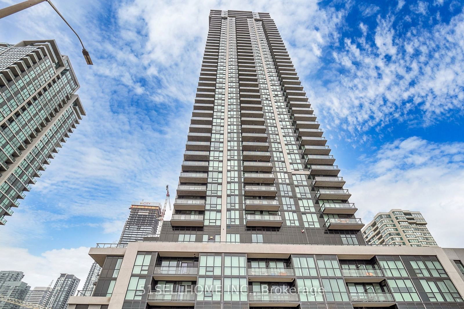 Condo leased at 2908-3975 Grand Park Drive, Mississauga, City Centre, L5B 4M6 - MLS: W11900101