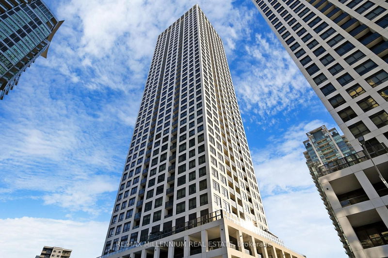 home for lease on 1706-30 Elm Drive W