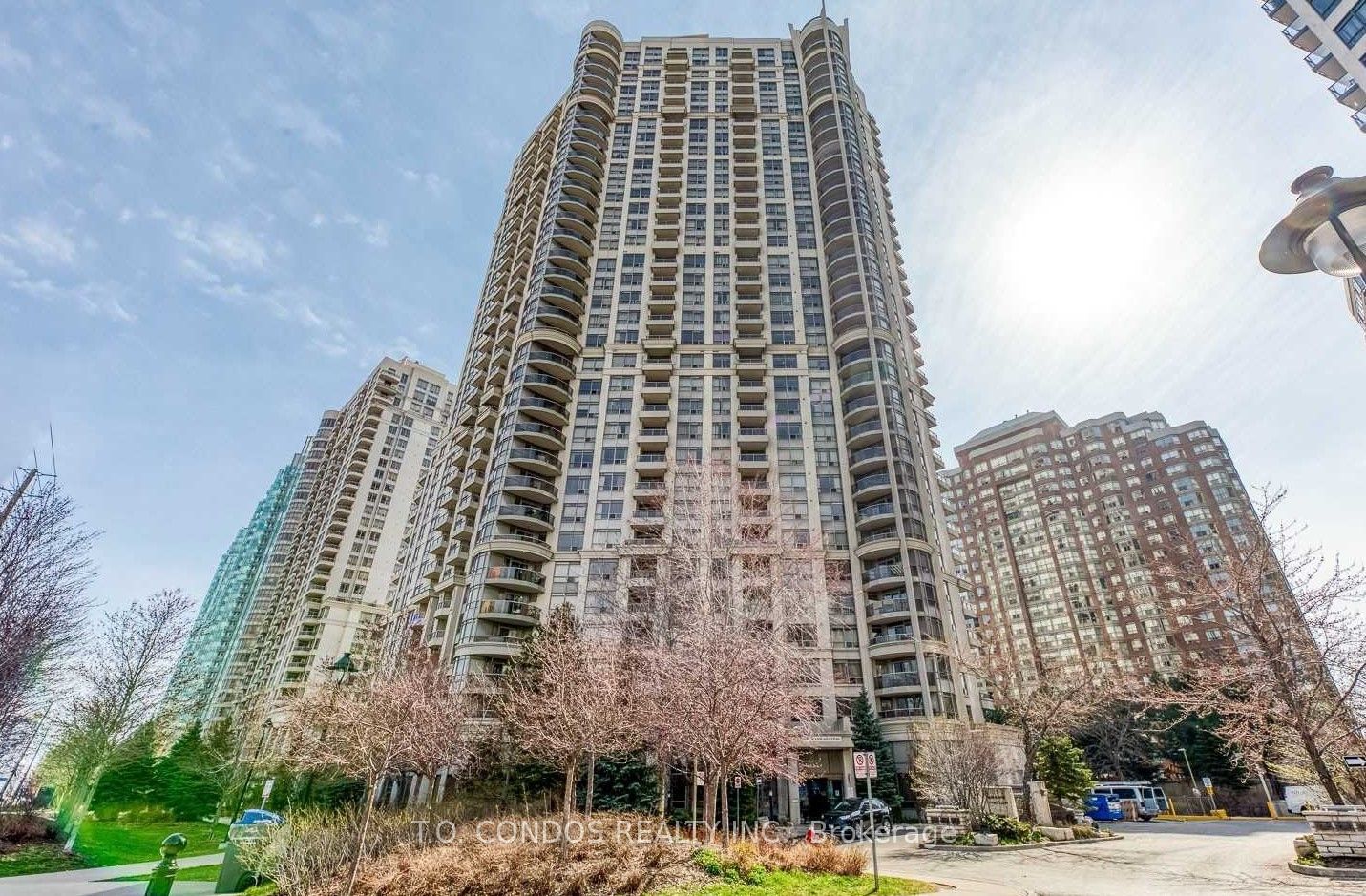 Condo for lease at 1802-310 Burnhamthorpe Road, Mississauga, City Centre, L5B 4P9 - MLS: W11901138