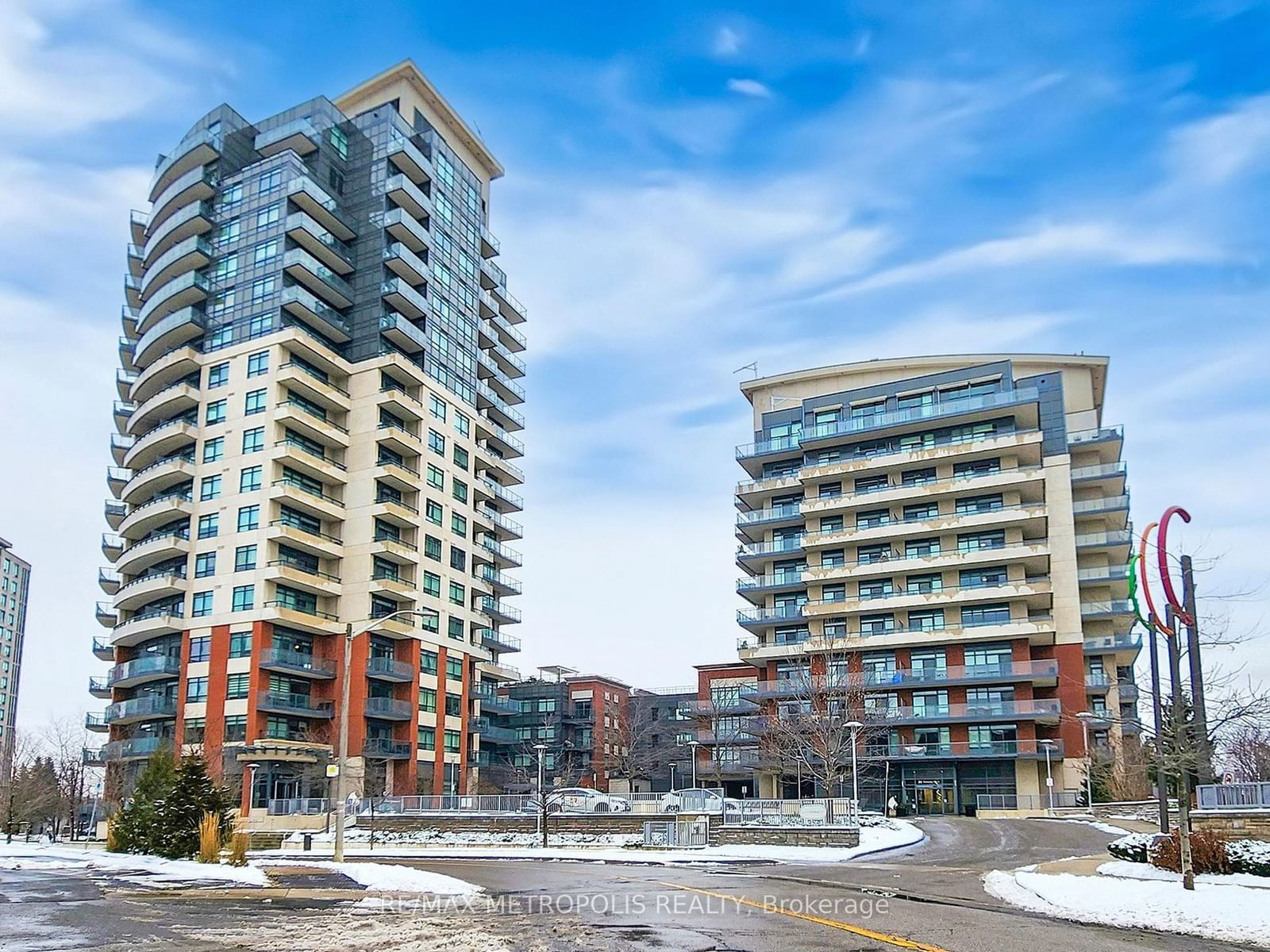 Condo for lease at 1009-25 Fontenay Court, Toronto, Edenbridge-Humber Valley, M9A 0C4 - MLS: W11901549