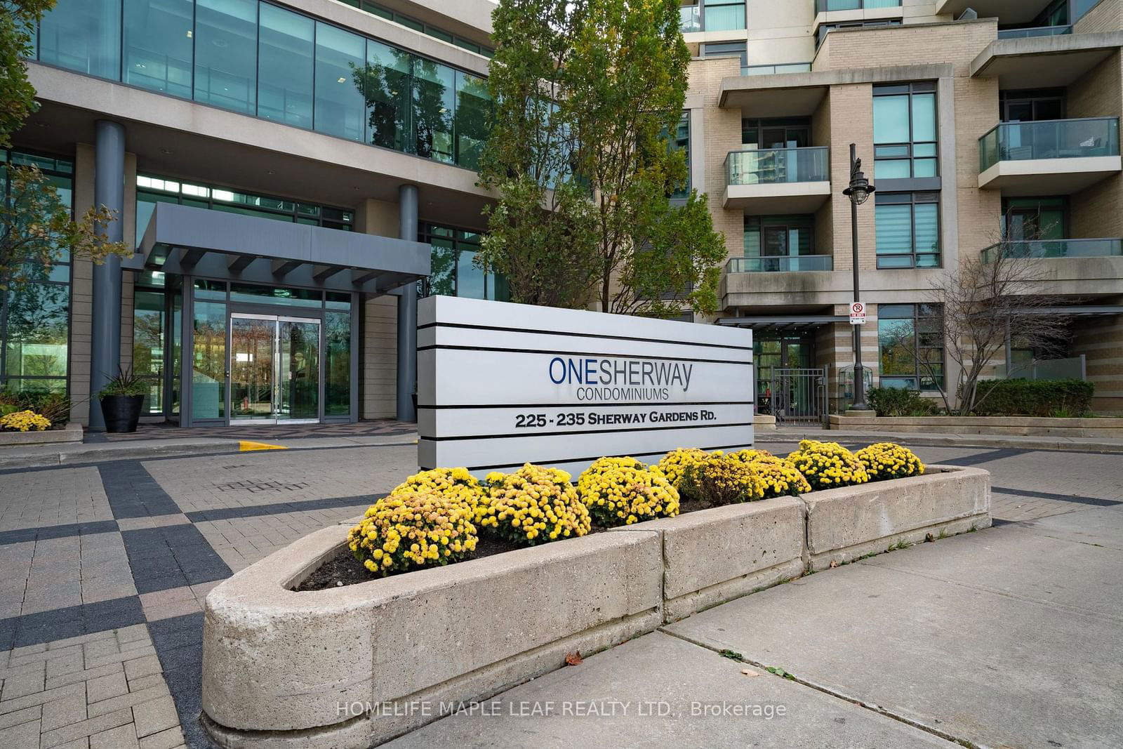 Condo for sale at 2010-235 SHERWAY GARDENS Road, Toronto, Islington-City Centre West, M9C 0A2 - MLS: W11901612