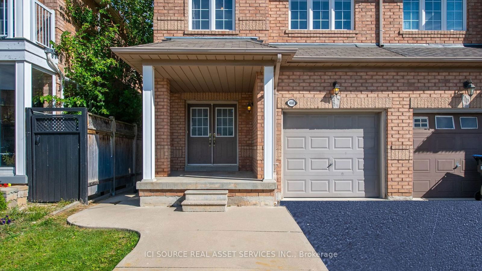 Semi-Detached House leased at Upper-4698 Colombo Crescent, Mississauga, Churchill Meadows, L5M 7R4 - MLS: W11902020