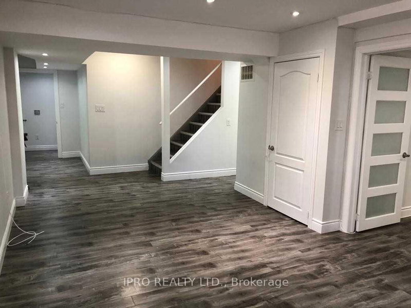 (Lower) - 981 Asleton Blvd, Milton, L9T 8K3 | Image 3