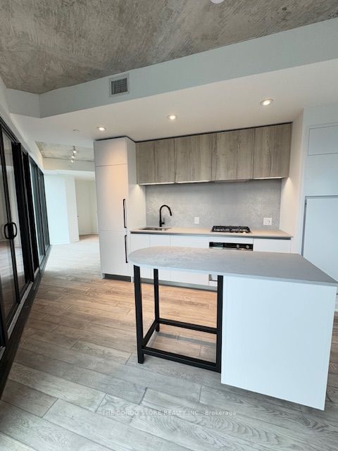 Condo leased at 514-2625 Dundas Street, Toronto, Junction Area, M6P 1X9 - MLS: W11902188