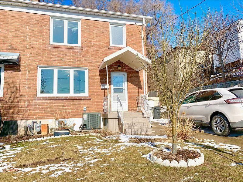 home for lease on 1-Lower-2 Keith Avenue
