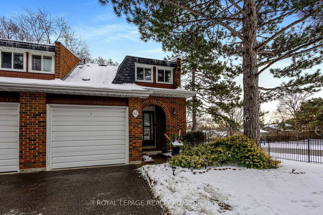 62 - 3351 Hornbeam Crescent