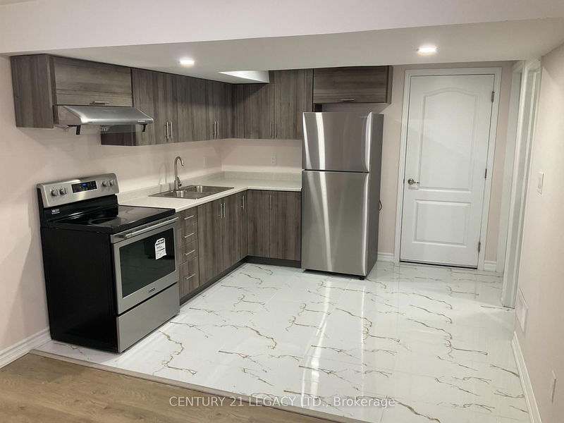 home for lease on 11 Miracle Trail