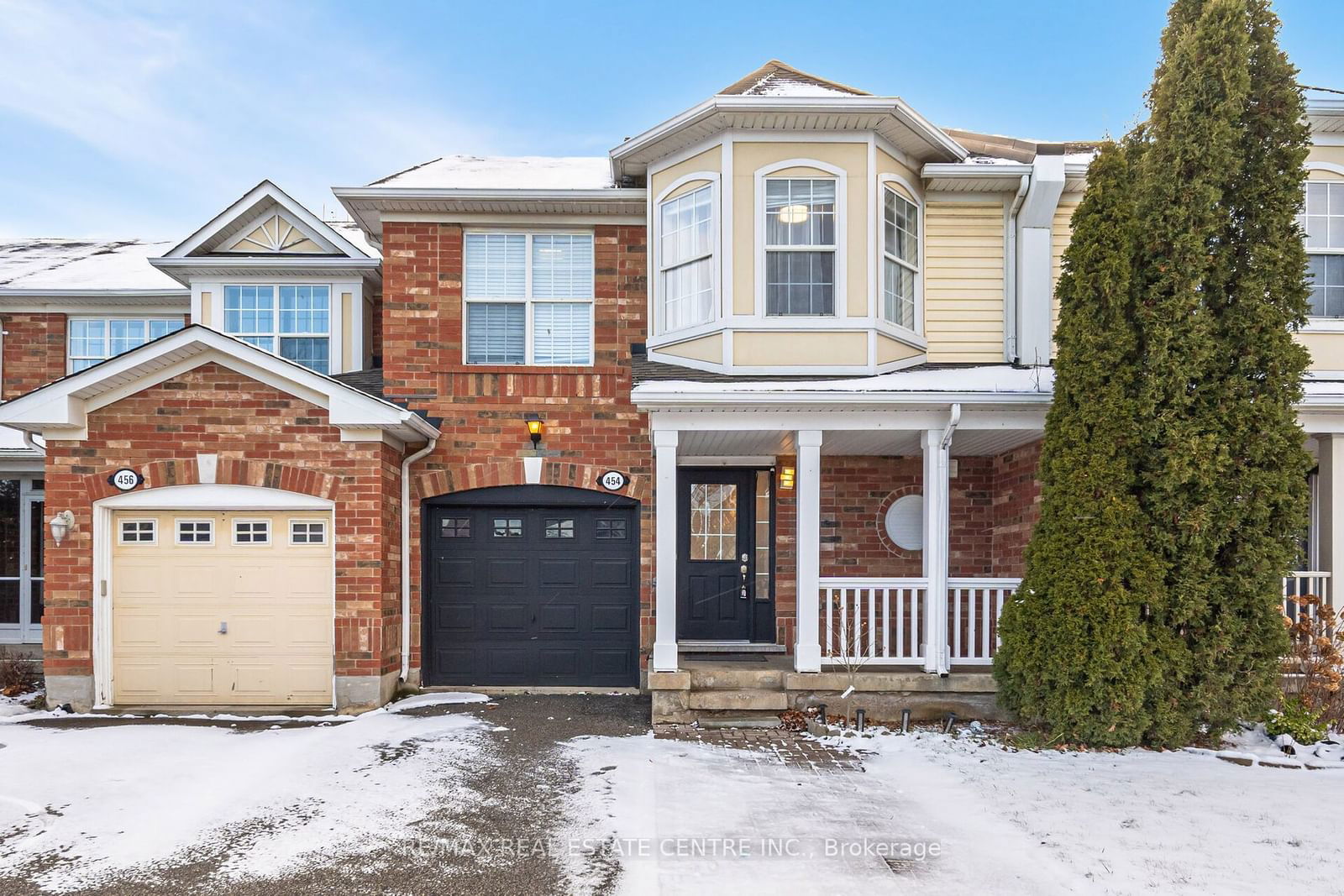 Townhouse for lease at 454 Collis Court, Milton, Clarke, L9T 5N1 - MLS: W11903291