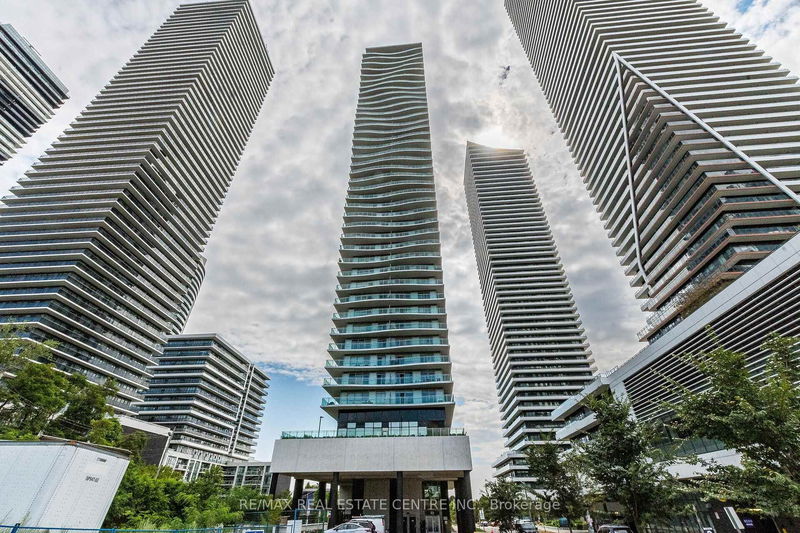 home for lease on 2611-33 Shore Breeze Drive