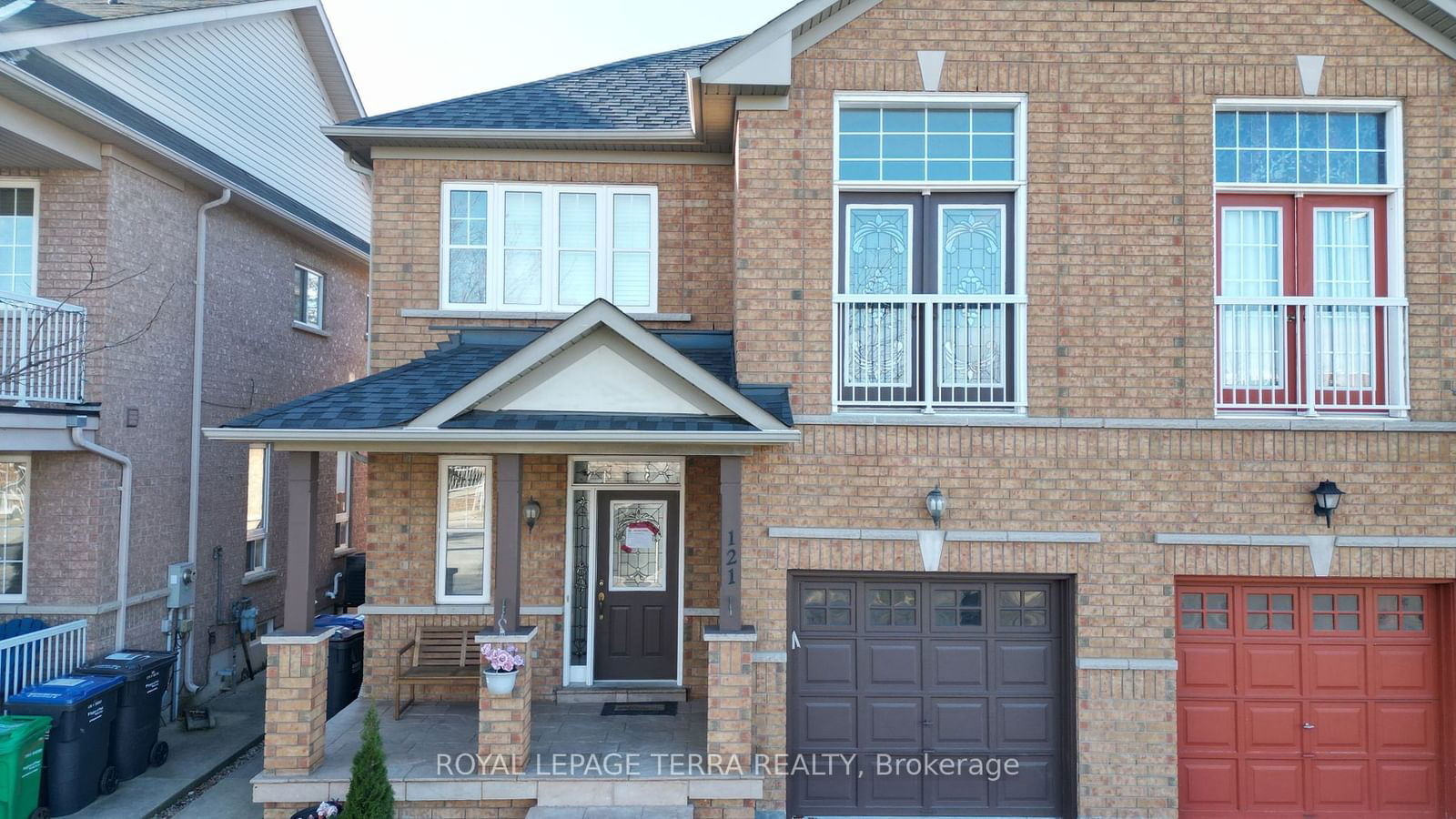 Semi-Detached House leased at 121 Ashdale Road, Brampton, Bram West, L6Y 5N2 - MLS: W11904241