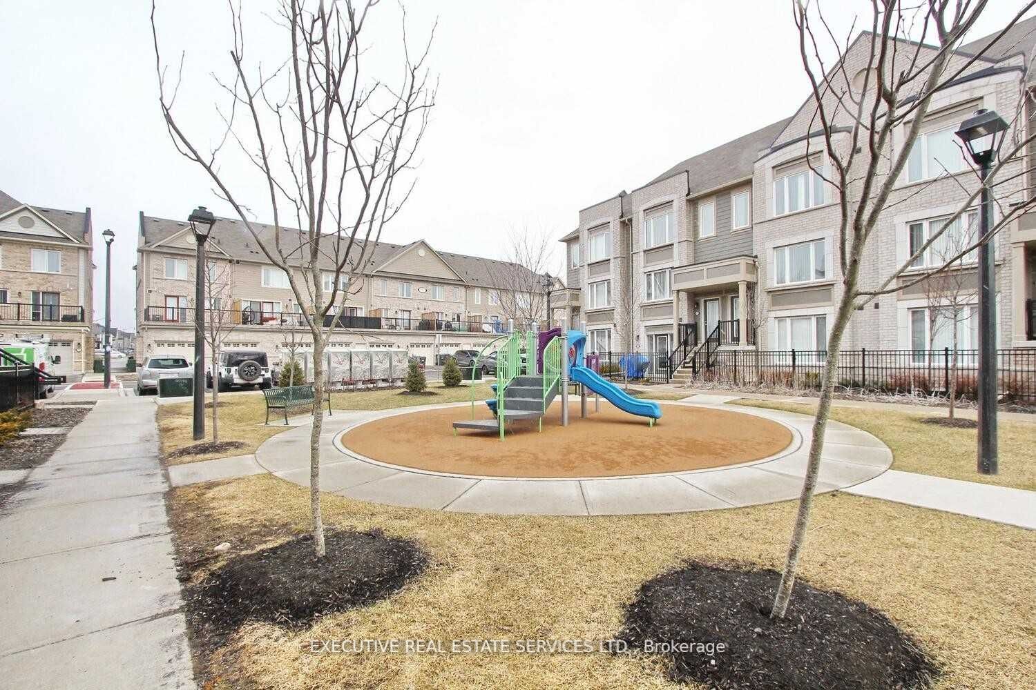 Townhouse leased at 125-1 Beckenrose Court, Brampton, Bram West, L6Y 6G2 - MLS: W11905226