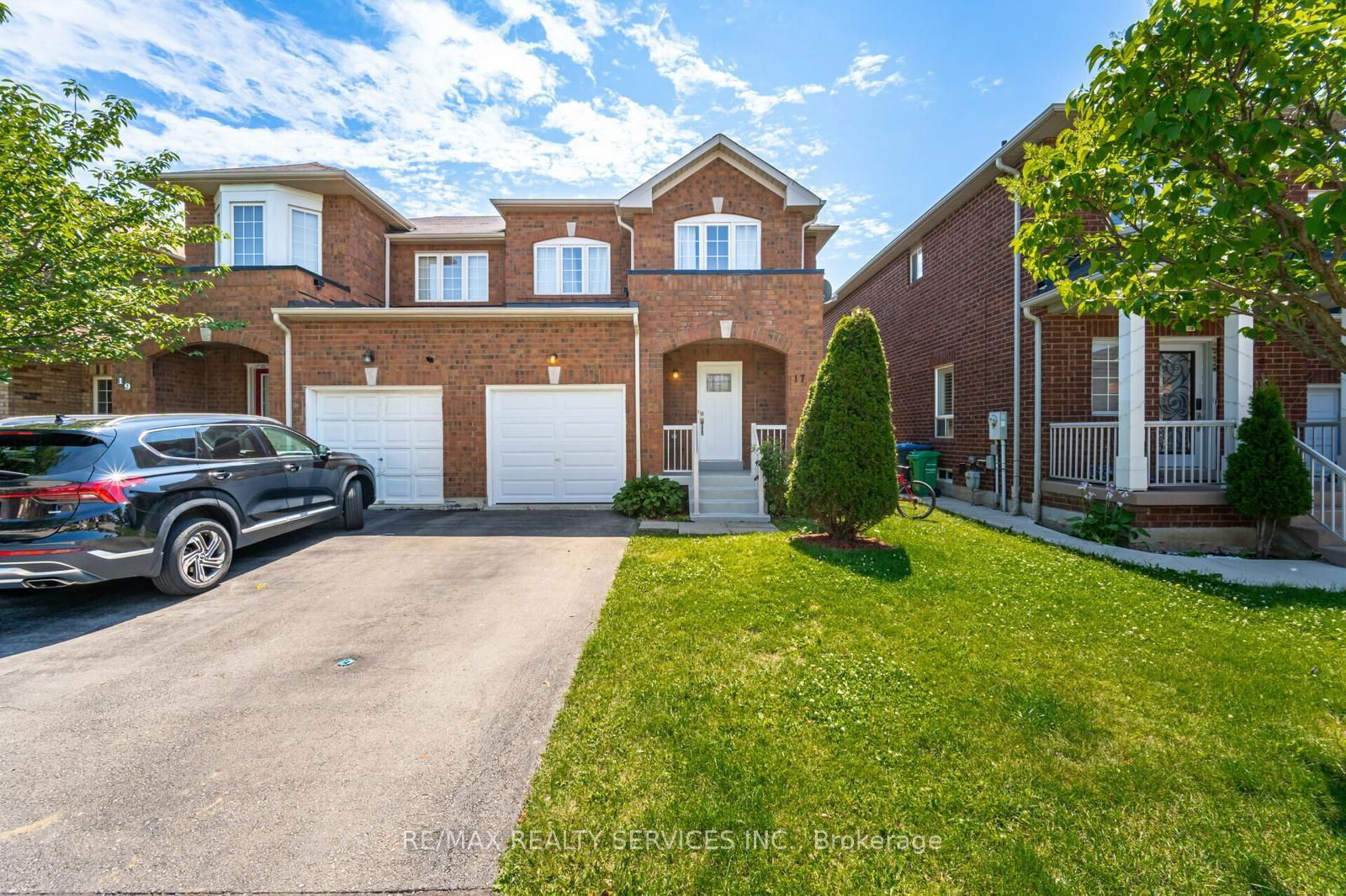 Semi-Detached House sold at 17 Dawes Road, Brampton, Credit Valley, L6X 0R8 - MLS: W11905526