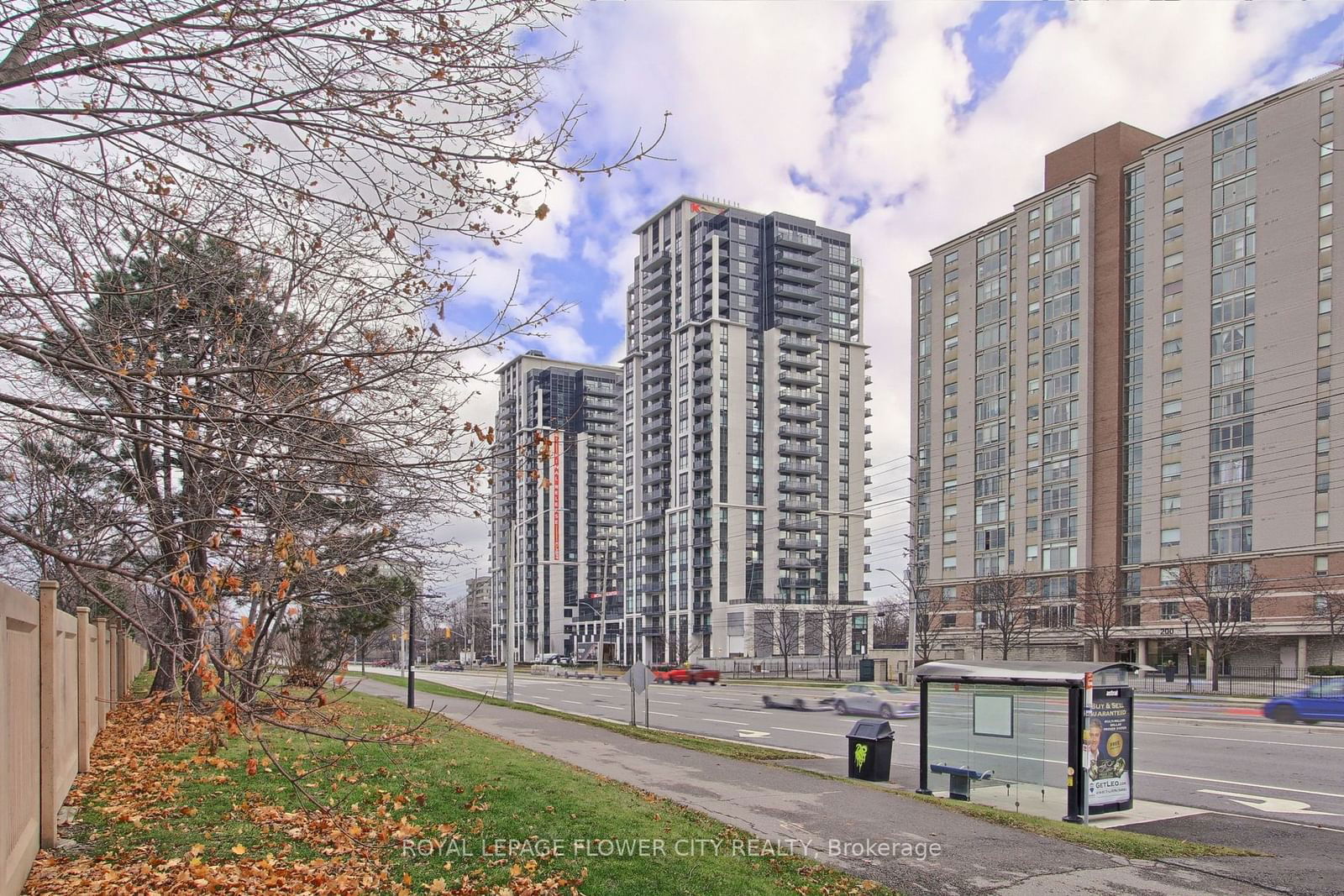 Condo leased at 2106-202 Burnhamthorpe Road, Mississauga, City Centre, L5A 0B3 - MLS: W11905533