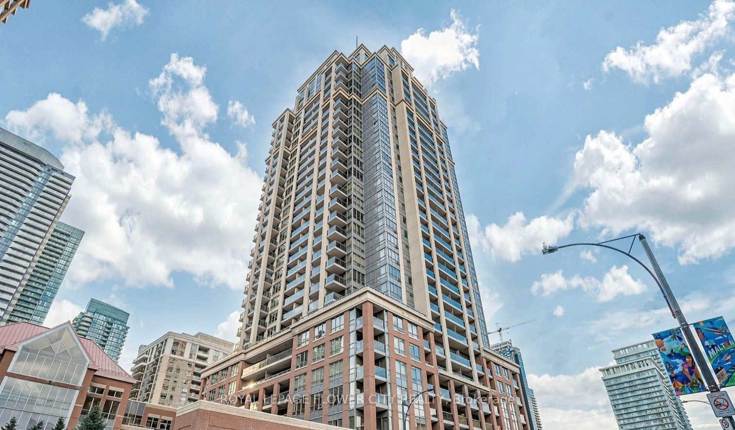 Condo leased at 909-4090 Living Arts Drive, Mississauga, City Centre, L5B 4M8 - MLS: W11905724