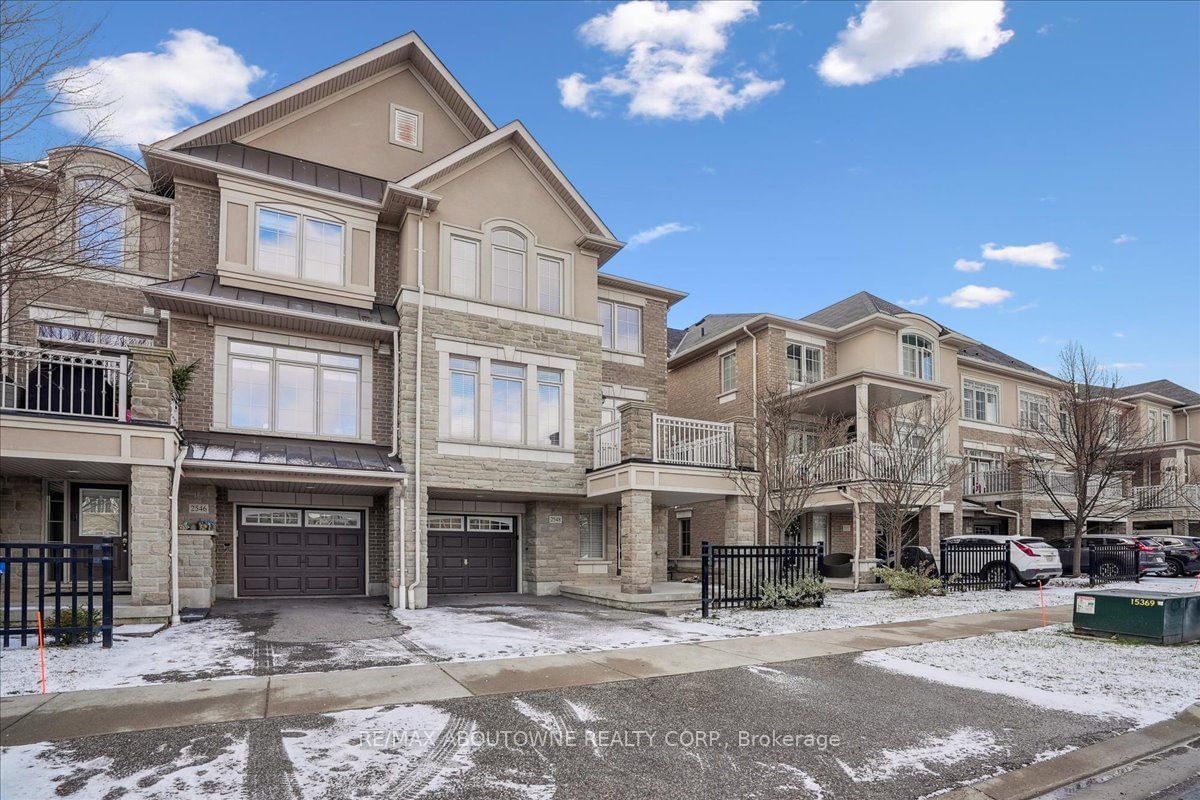 Townhouse leased at 2548 Grand Oak Trail, Oakville, 1019 - WM Westmount, L6M 0S4 - MLS: W11905911