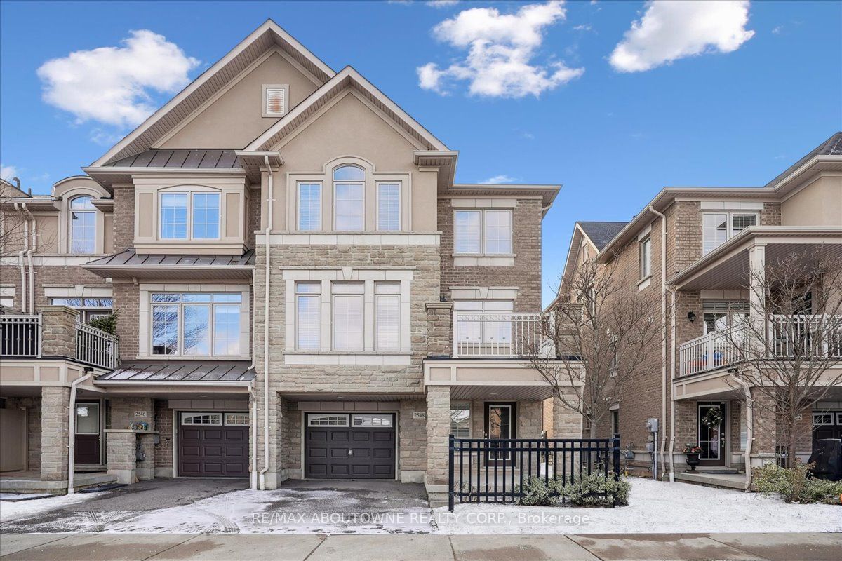 Townhouse leased at 2548 Grand Oak Trail, Oakville, 1019 - WM Westmount, L6M 0S4 - MLS: W11905911