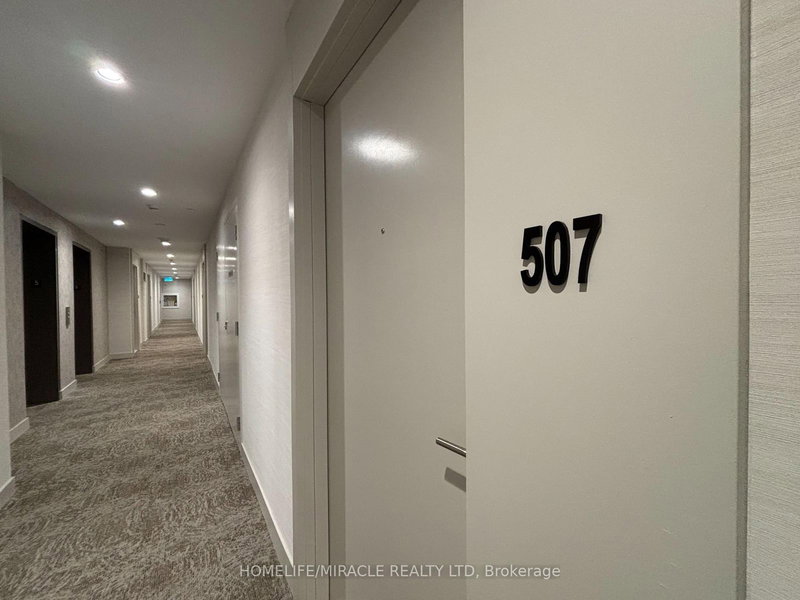 507 - 215 Veterans Dr N, Brampton, L7A 4S6 | Image 3