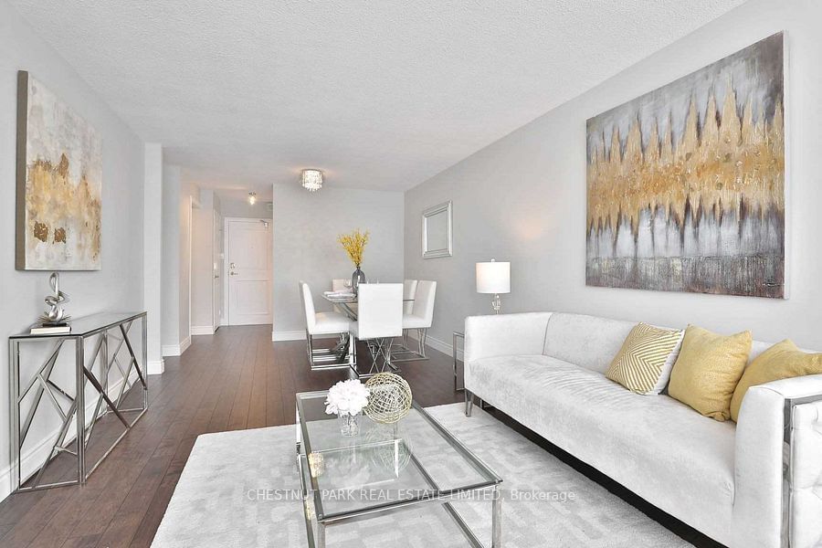 Condo leased at 1006-3100 Kirwin Avenue, Mississauga, Mississauga Valleys, L5A 3S6 - MLS: W11906159