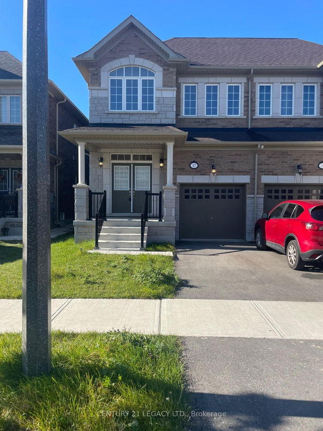 17 Overstone Road