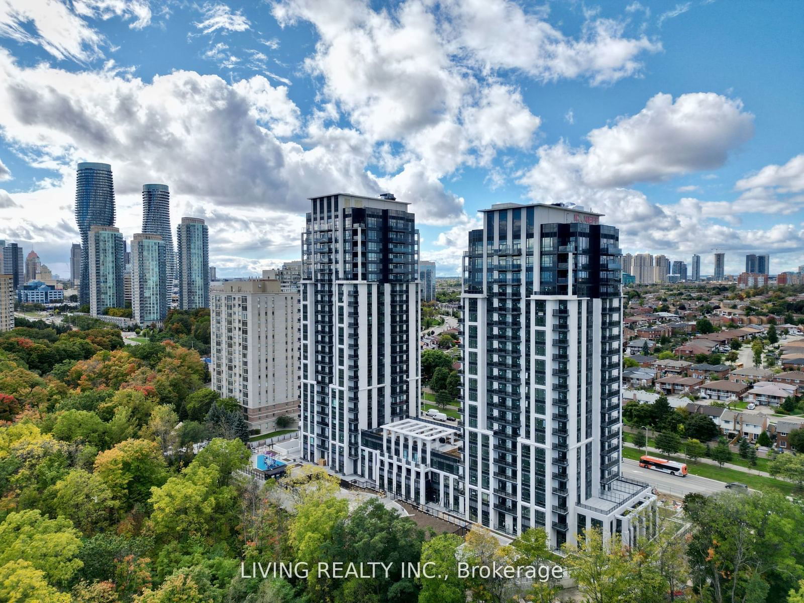 Condo for lease at 2002W-202 Burnhamthorpe Road, Mississauga, Mississauga Valleys, L5A 0B2 - MLS: W11906635