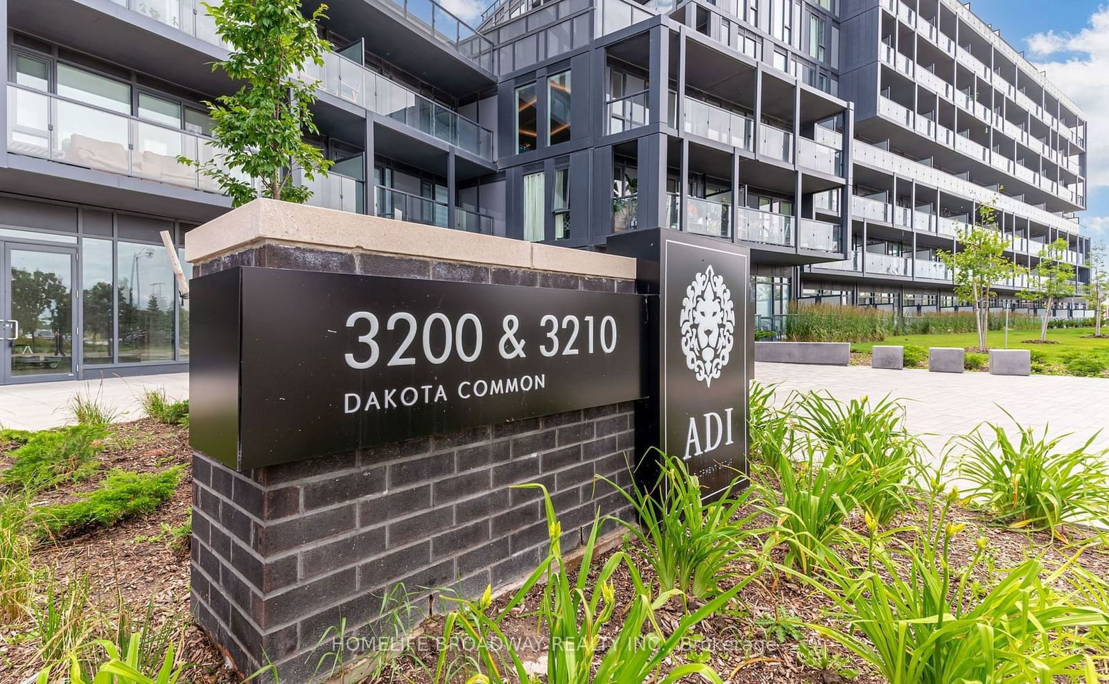 Condo for lease at B610-3200 Dakota Common Road, Burlington, Alton, L7M 2A7 - MLS: W11907070