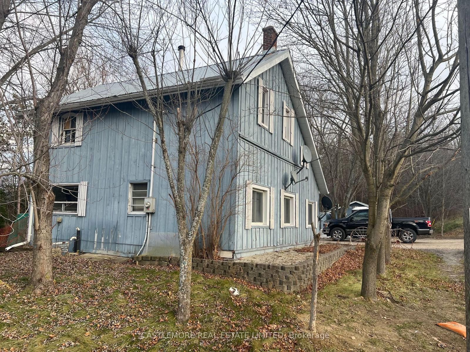 Listing Image 3