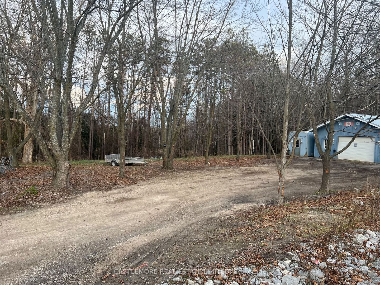 Listing Image 7