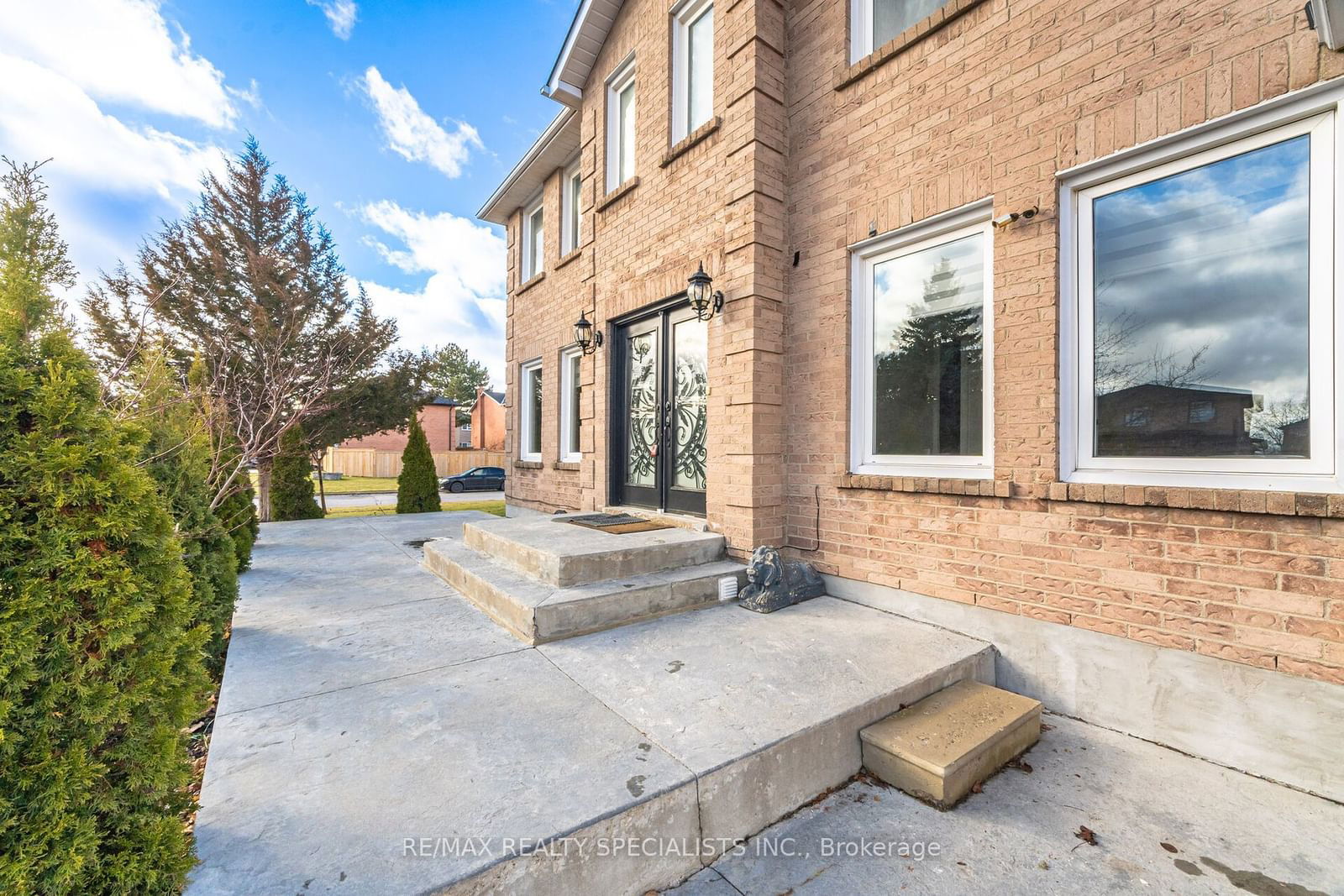 Detached House for sale at 40 Fountainbridge Drive, Caledon, Bolton East, L7E 1N5 - MLS: W11907865