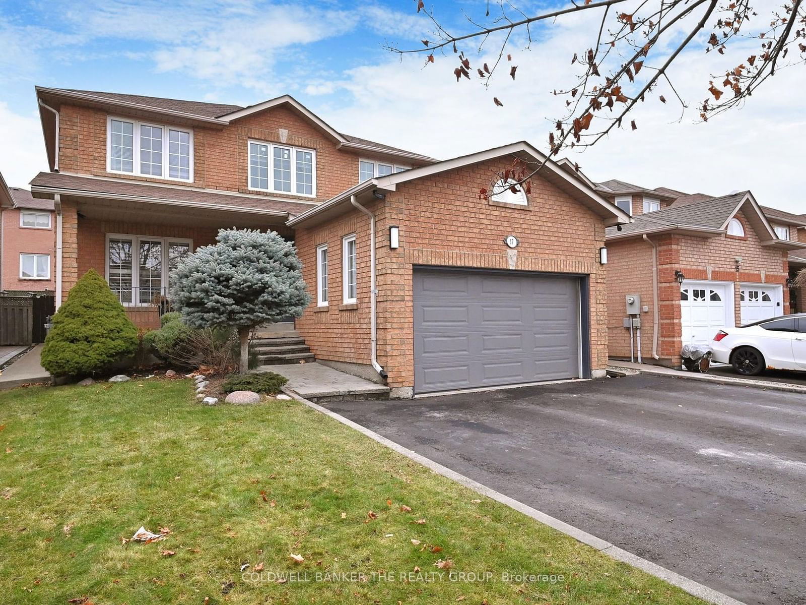 Detached House sold at 17 Rollingwood Drive, Brampton, Fletcher's Creek South, L6Y 4G5 - MLS: W11908180