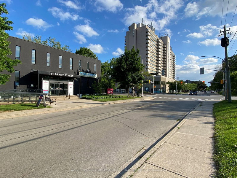 105 - 761 Brant St, Burlington, L7R 2H7 | Image 3