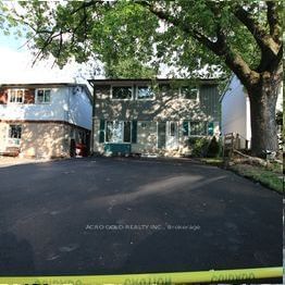 home for lease on 3 Gatsby Square