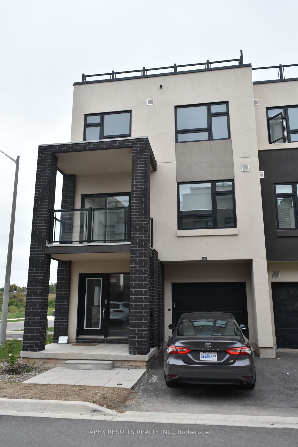 Townhouse leased at 26-1121 Cooke Boulevard, Burlington, LaSalle, L7T 0C3 - MLS: W11908865