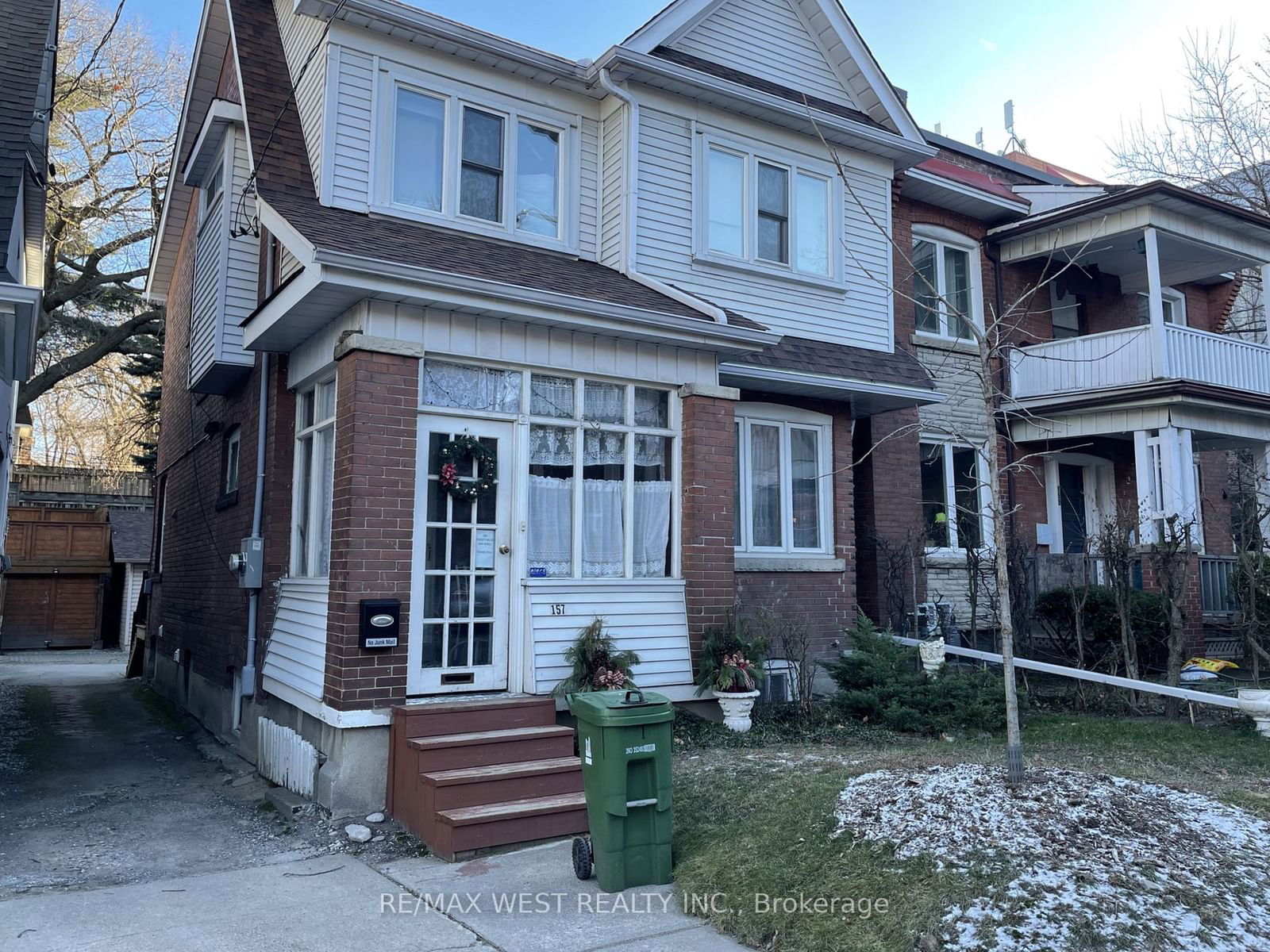 Detached House leased at Bsmt-157 Indian Grve, Toronto, High Park North, M6P 2H3 - MLS: W11909341