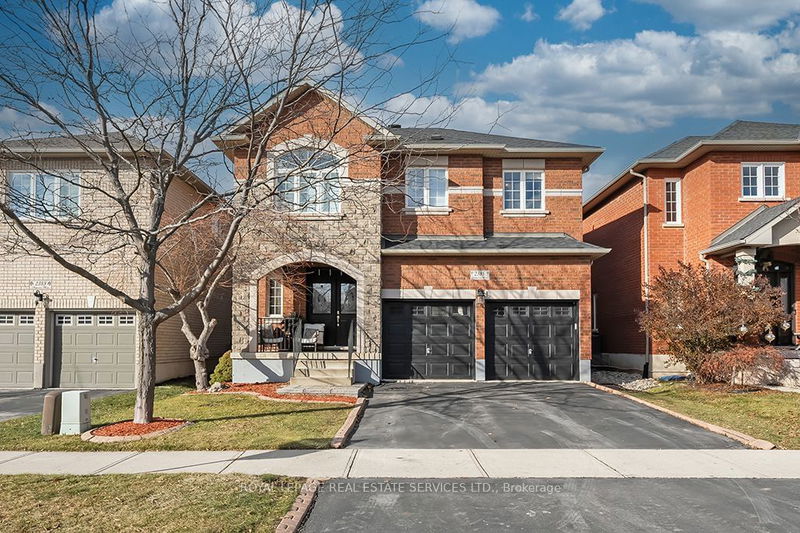 2385 Sequoia Way, Oakville, Ontario (MLS W11909662)