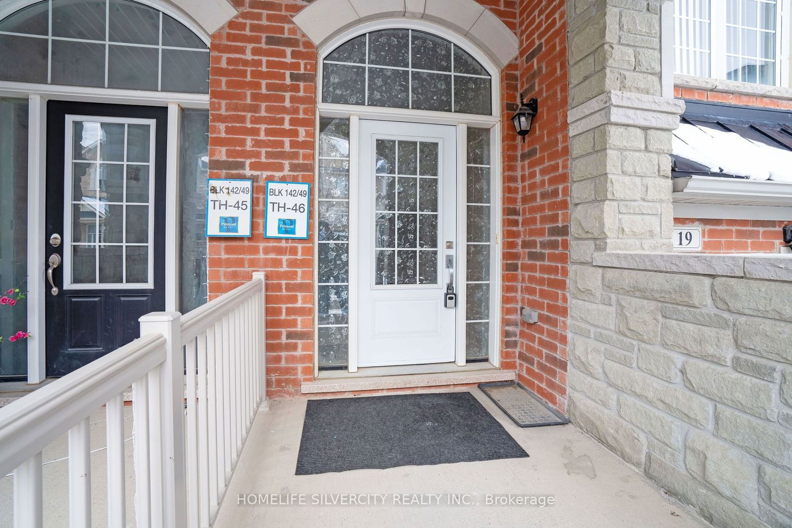 Townhouse for sale at 19 Rockman Crescent, Brampton, Northwest Brampton, L7A 4A7 - MLS: W11909939