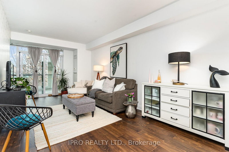 422 - 11 Bronte Rd, Oakville, L6L 0E1 | Image 2