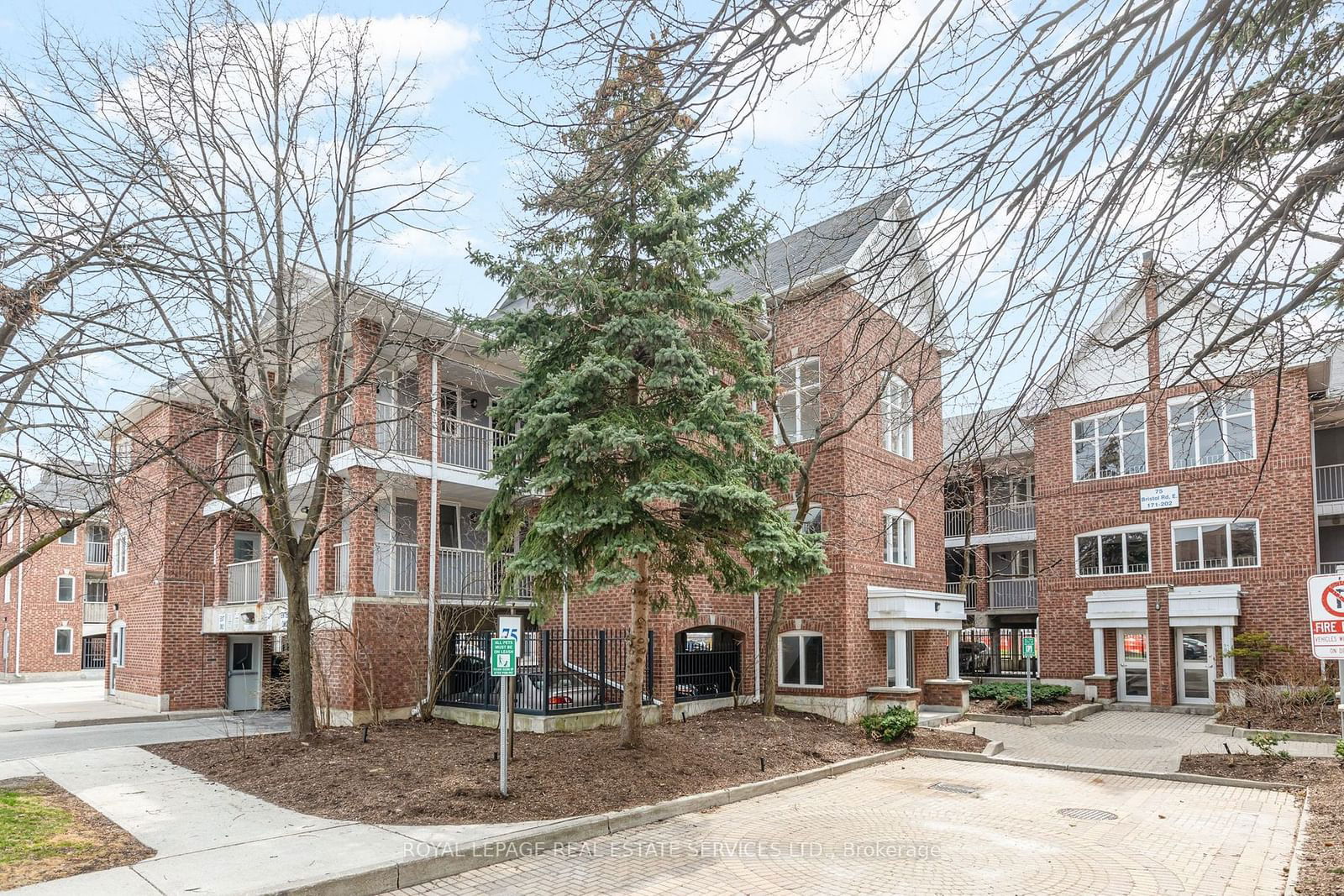 Townhouse leased at 187-75 Bristol Road, Mississauga, Hurontario, L4Z 3P2 - MLS: W11909985