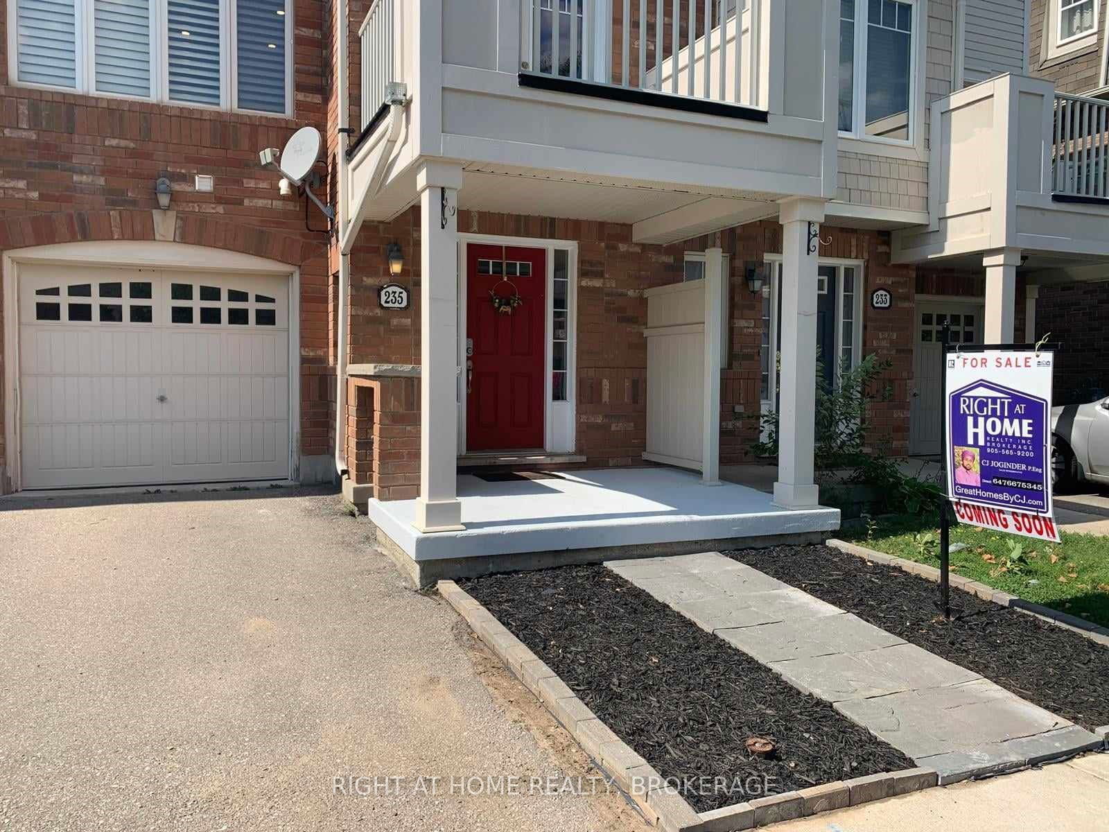 Townhouse sold at 235 SCHREYER Crescent, Milton, Harrison, L9T 7B5 - MLS: W11910140