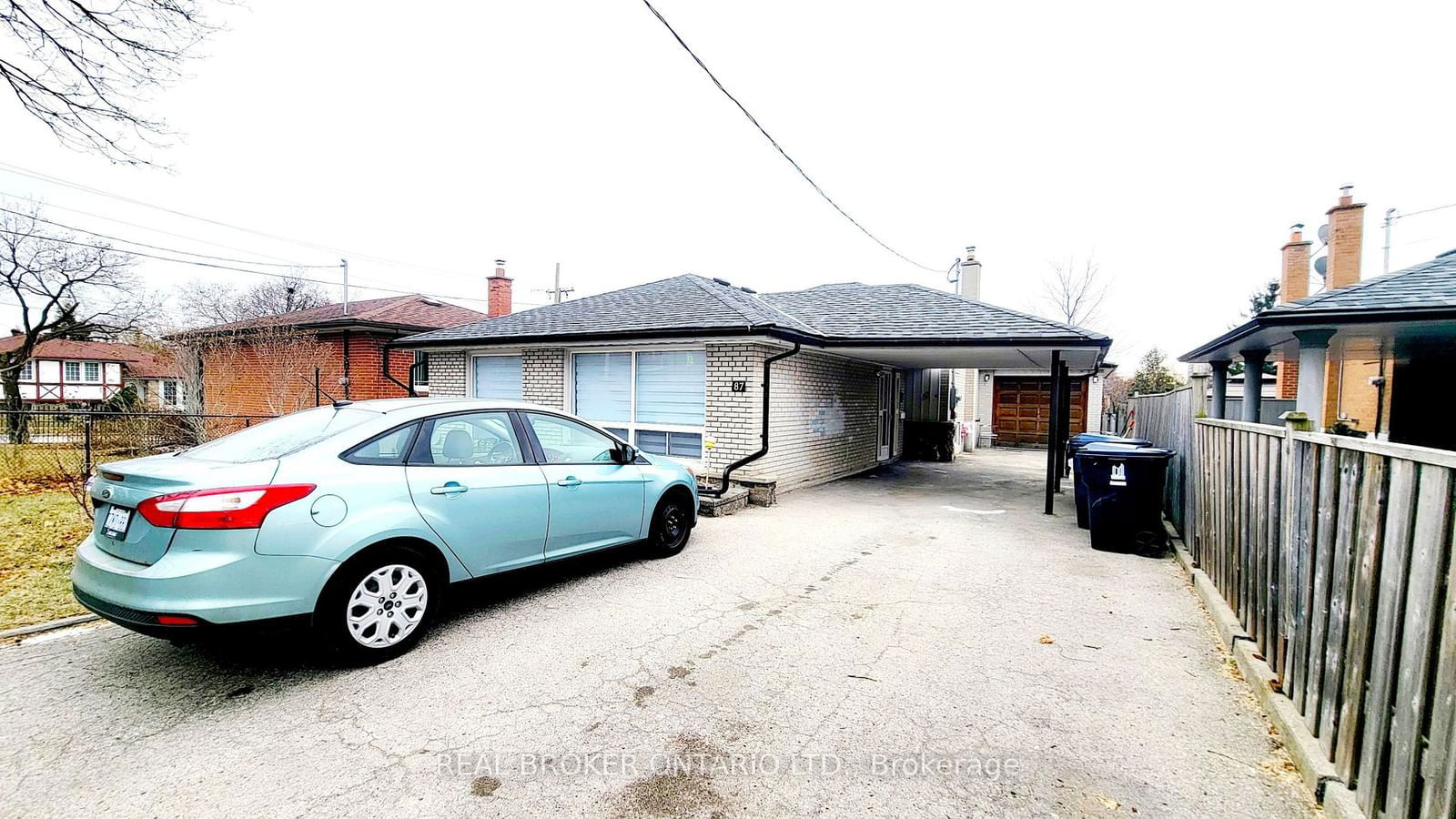 Detached House leased at Upper-87 Golfdown Drive, Toronto, Elms-Old Rexdale, M9W 2H9 - MLS: W11910185