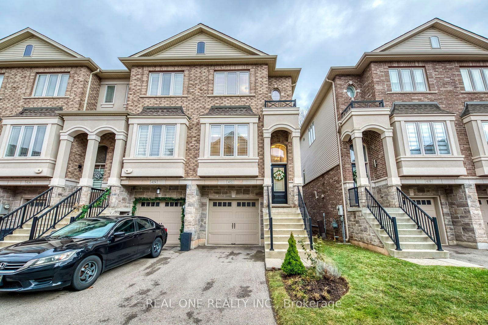 Townhouse for sale at 4152 Galileo Common, Burlington, Shoreacres, L7L 0G7 - MLS: W11910422