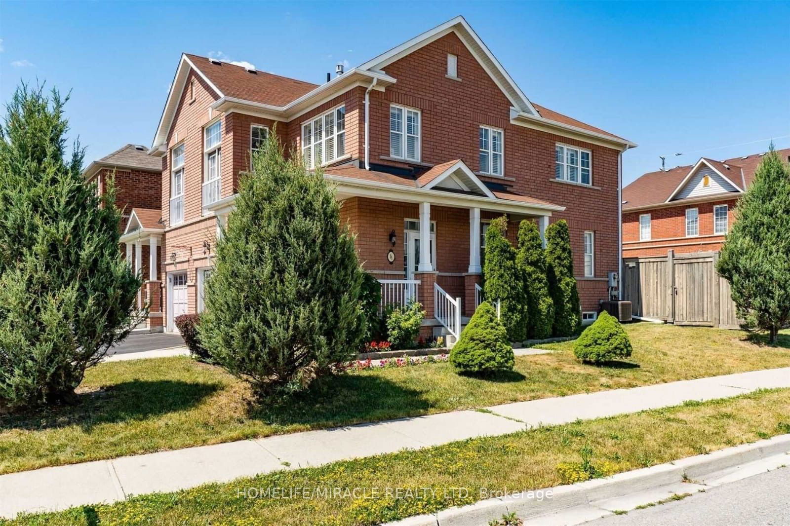 Semi-Detached House leased at Upper-51 Connolly Crescent, Brampton, Sandringham-Wellington, L6R 0G9 - MLS: W11910768